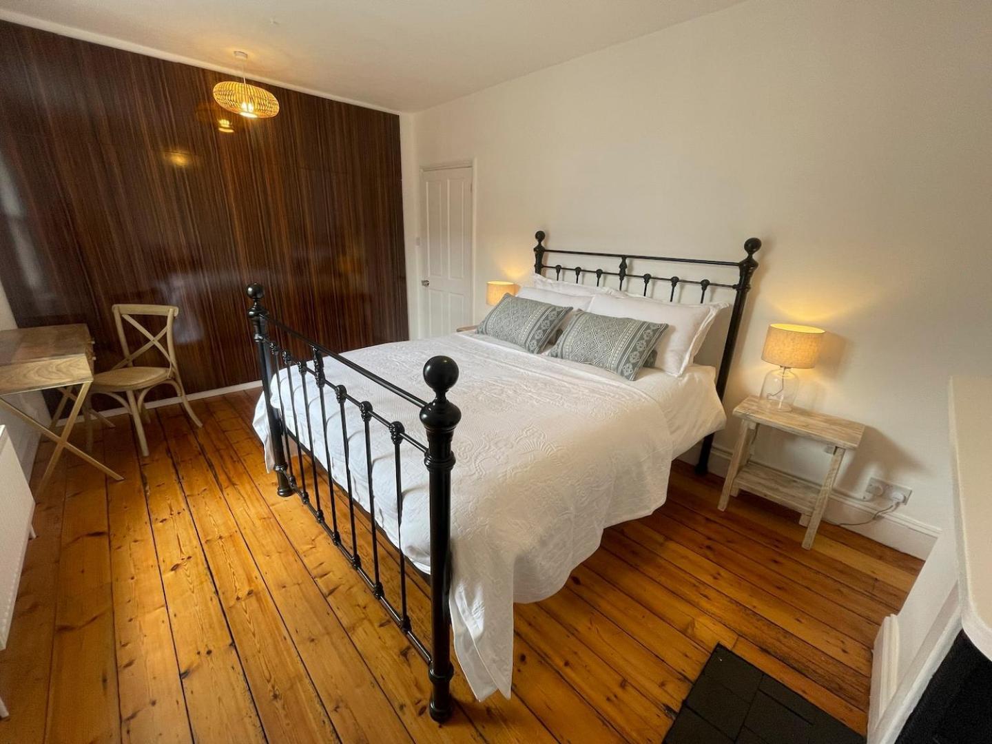 Fantastic Victorian House, Excellent City Location - Cambridge Homehost エクステリア 写真