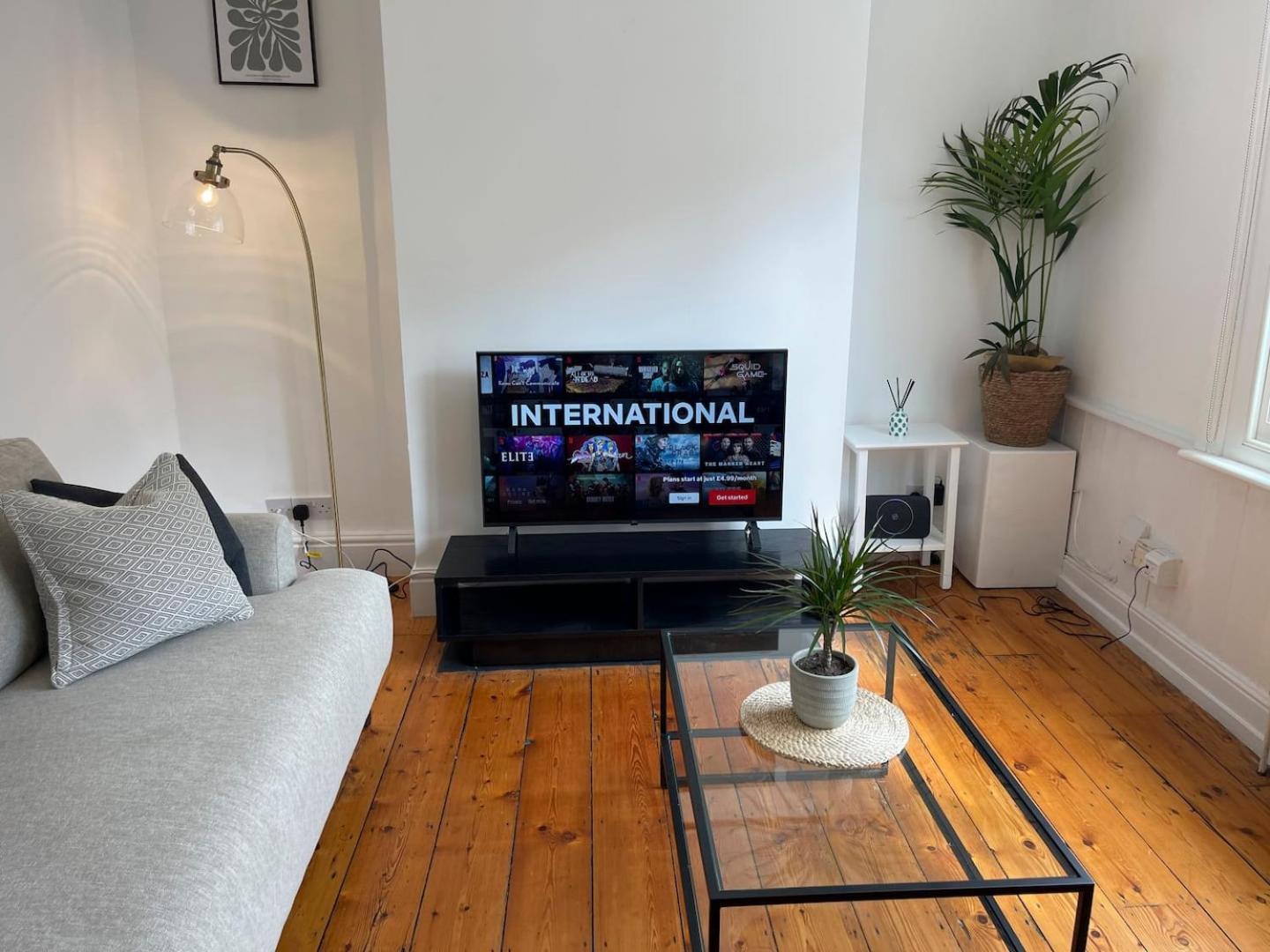 Fantastic Victorian House, Excellent City Location - Cambridge Homehost エクステリア 写真