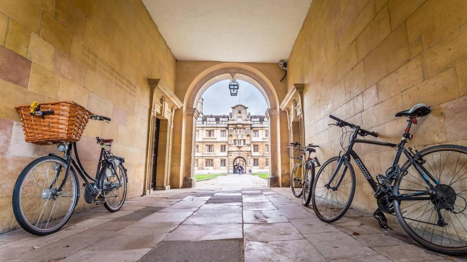 Fantastic Victorian House, Excellent City Location - Cambridge Homehost エクステリア 写真