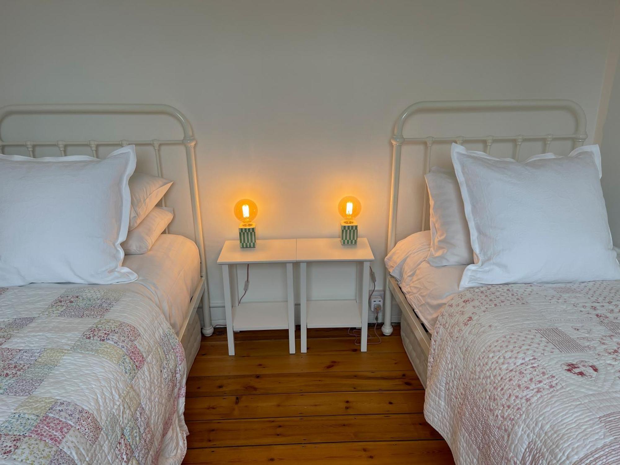 Fantastic Victorian House, Excellent City Location - Cambridge Homehost エクステリア 写真